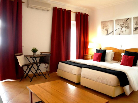 Oasis Beach Apartments