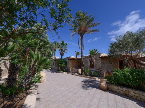 Oasis Hotel Residence & Resort