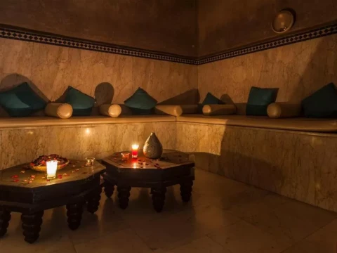 Oasis Hotel & Spa