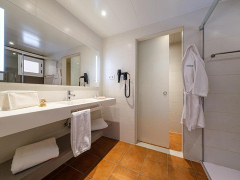 Oassium Hotel - Adults Only