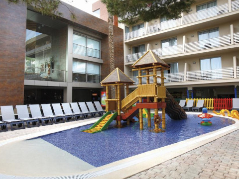 Occidental Cala Vinas