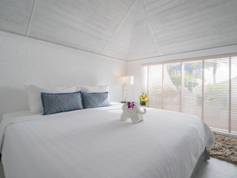 Ocean Breeze Resort Khaolak
