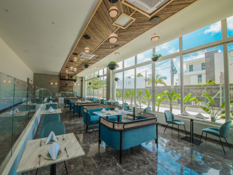 OCEAN V HOTEL