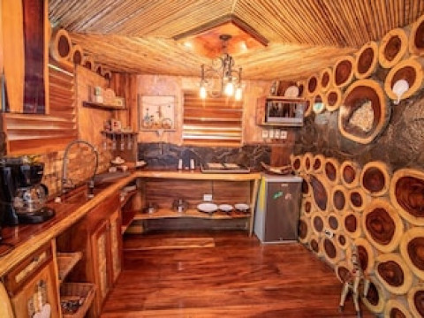 OCHO ARTISAN BUNGALOWS