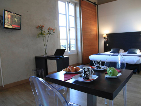 Odalys City Nîmes Le Cheval Blanc