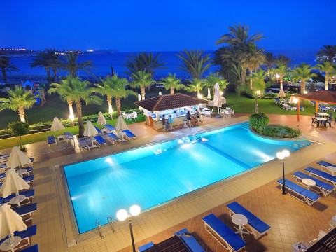 Okeanos Beach Boutique Hotel