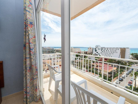 OLEANDER HOTEL