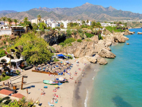 Olee Nerja Holiday Rentals by Fuerte Group