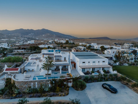 Oliving Mykonos Suites