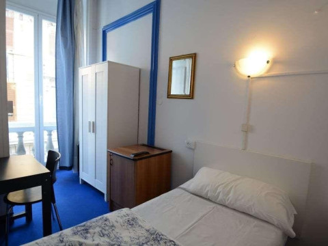 Olympia Hotel