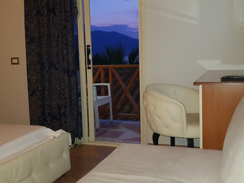 Olympia Village Hotel