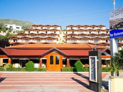 Olympia Village Hotel