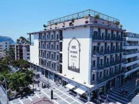 OLYMPIC SUITES HOTEL APARTMENTS