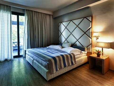 Olympus Thea Hotel