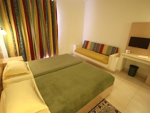 Omar Khayam Club