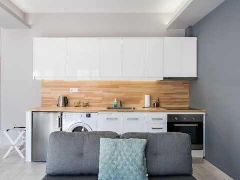 Omnia Pagrati Apartments