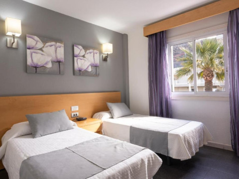 Ona El Marques Resort