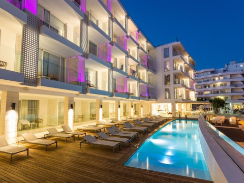 One Ibiza Suites