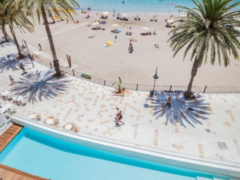 One Ibiza Suites
