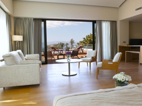ON LIVE HOTEL