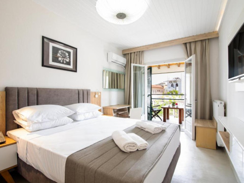 Opera Blue Hotel Gouvia Corfu