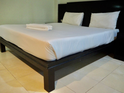 Orm Thong Apartment