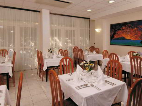 Orphee Hotel