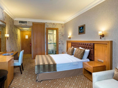 ORSMARIS BOUTIQUE HOTEL