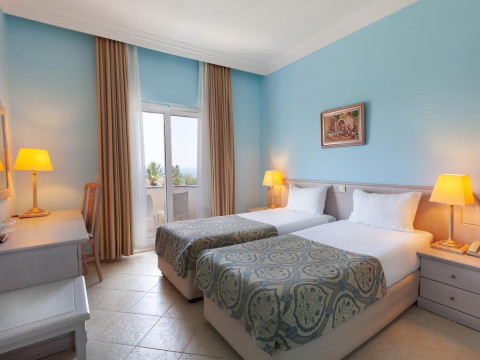 X LIFE HOTEL SARIGERME