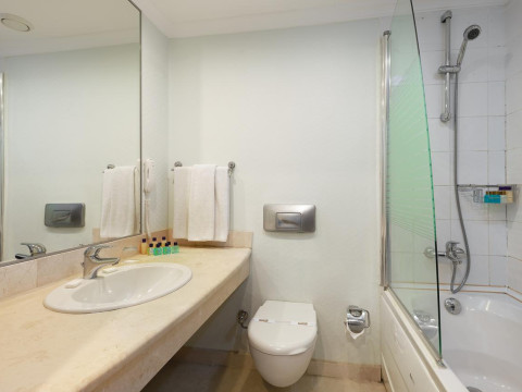 X LIFE HOTEL SARIGERME