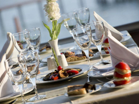 OZ HOTELS INCEKUM BEACH RESORT