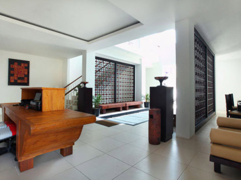 Ozz Hotel Kuta Bali