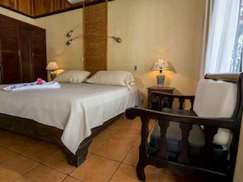 PACIFIC PARADISE RESORT