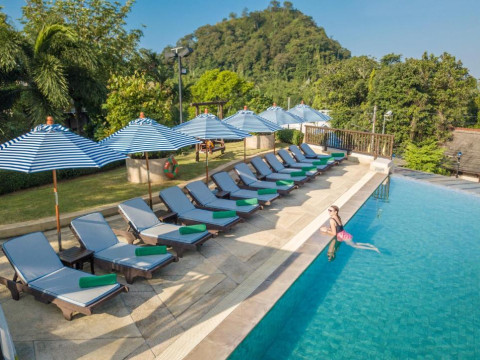 Pakasai Resort