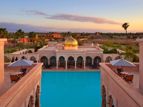 Palais Namaskar