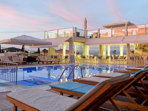 Palapart Gikas Suites and Studios (Corfu)