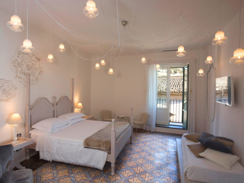 PALAZZO CONTI - ROOMS & SUITES