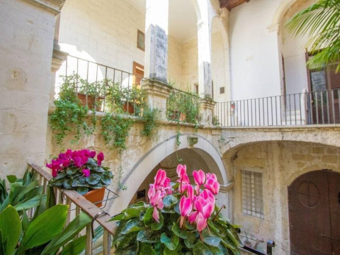 Palazzo Sanseverino