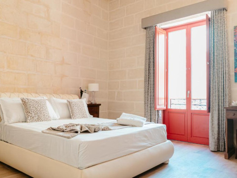 Palazzo Violetta Boutique Hotel
