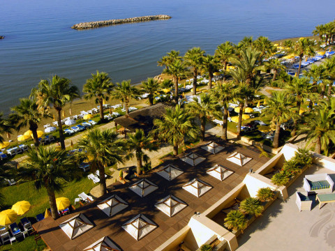 Palm Beach Hotel & Bungalows