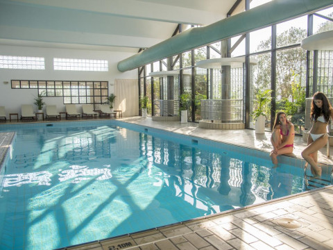Palm Beach Hotel & Bungalows