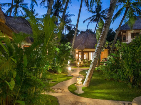 Palm Garden Amed Beach & Spa Resort Bali