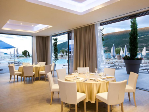 Palmon Bay Hotel & Spa