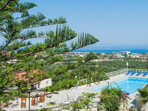 Panorama-Seaview Studios & Apartments
