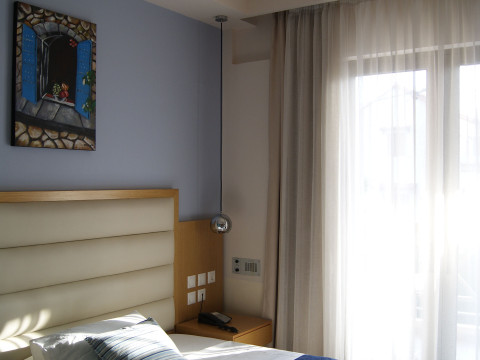 PANTHEON HOTEL 10 y.o. +