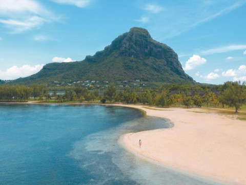 Paradis Beachcomber Golf Resort and Spa