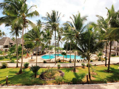 Paradise Beach Resort & Spa