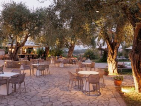 PARADISE HOTEL CORFU