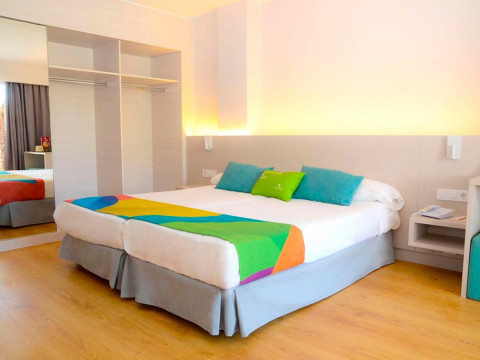 PARADISE PARK FUN LIFESTYLE HOTEL