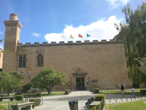 Parador De Olite